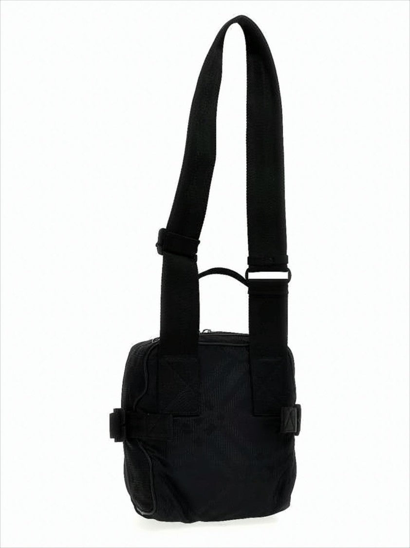 Textured Compact Tote with Adjustable Strap and Versatile Design