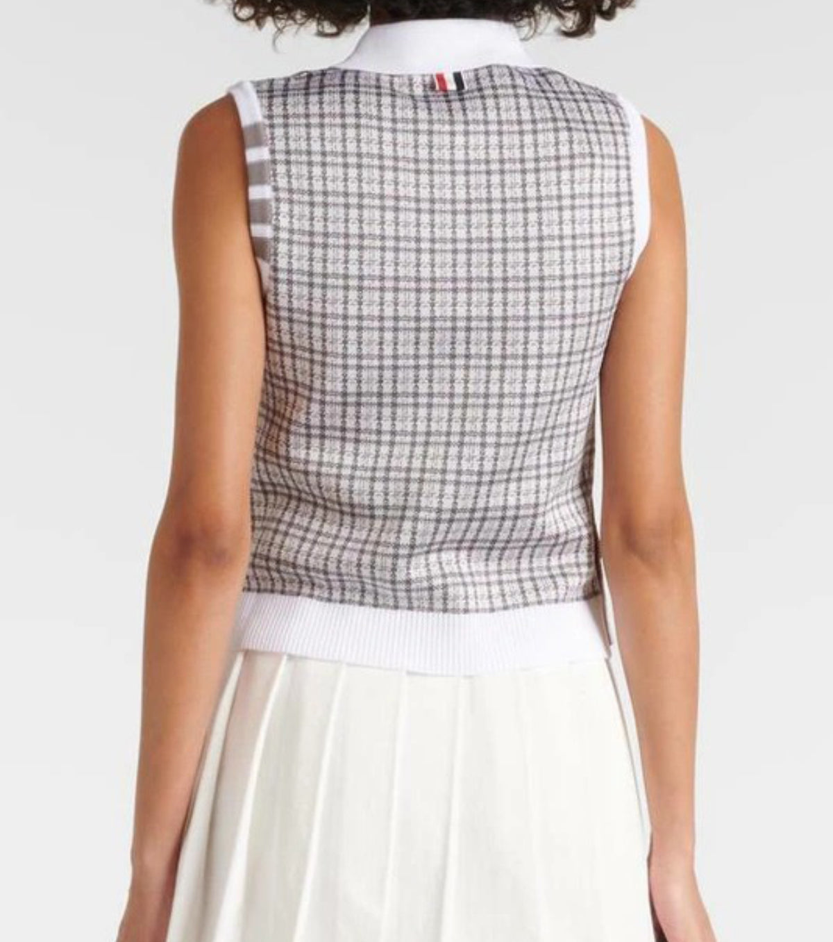 Checkered Knit Sleeveless Top with Pointed Collar