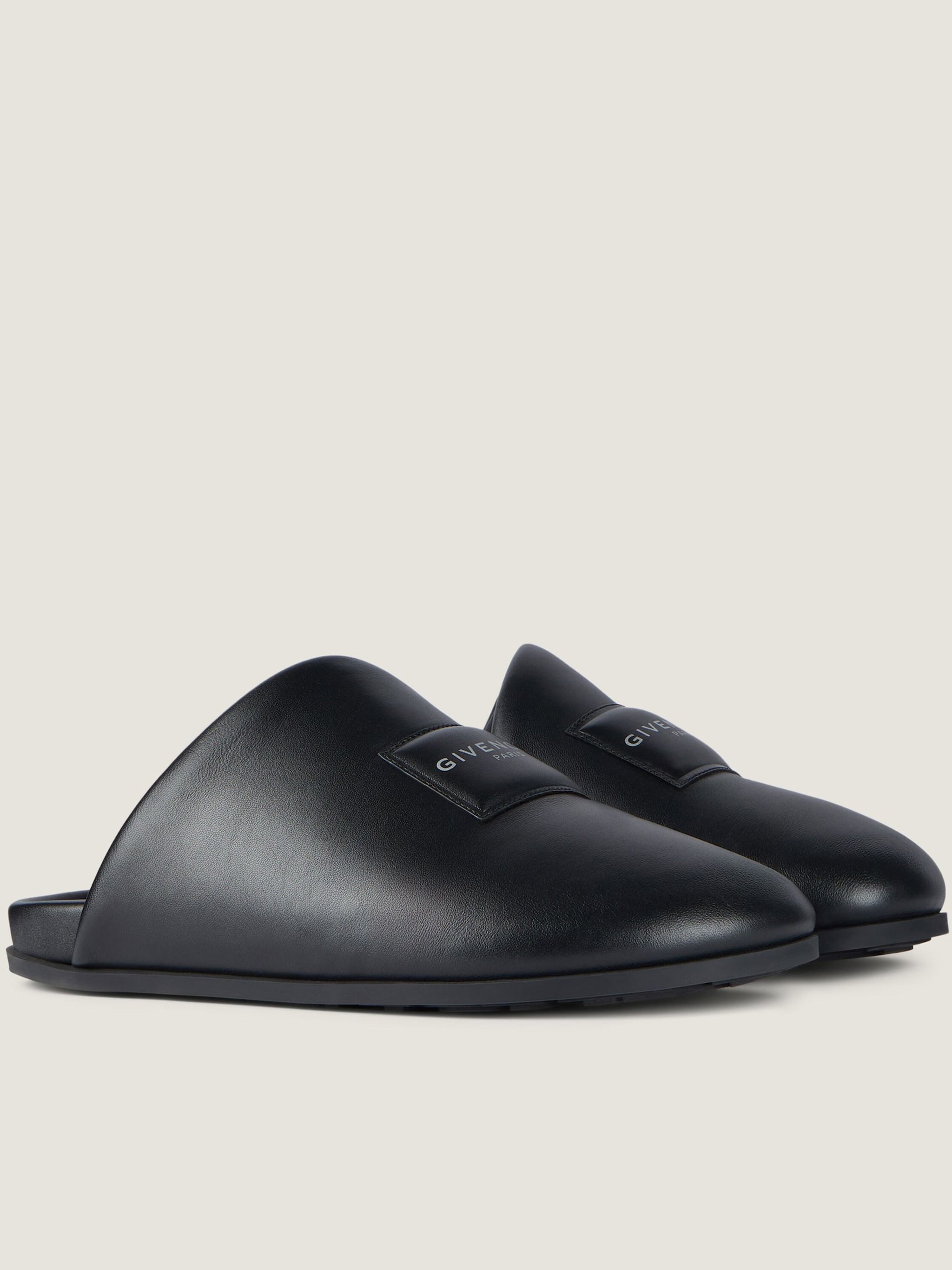 Puffy Black Lamb Skin Pointed Mules
