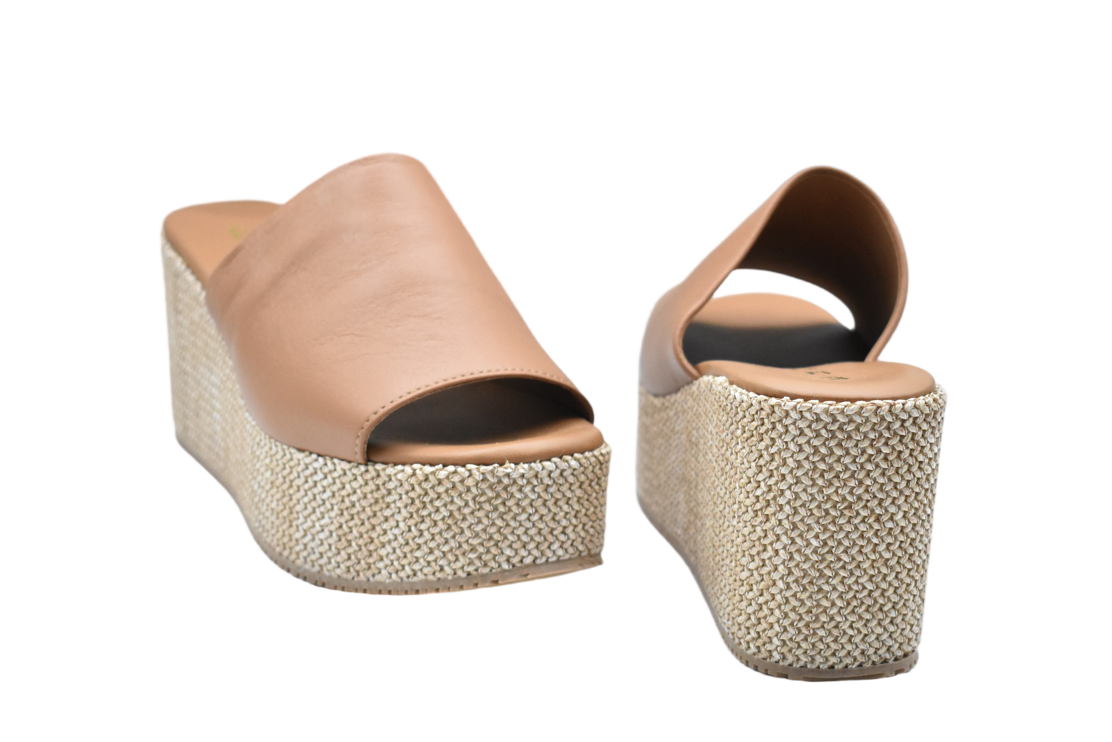 Woven-Texture Tan Platform Sandals With Open-Toe Design