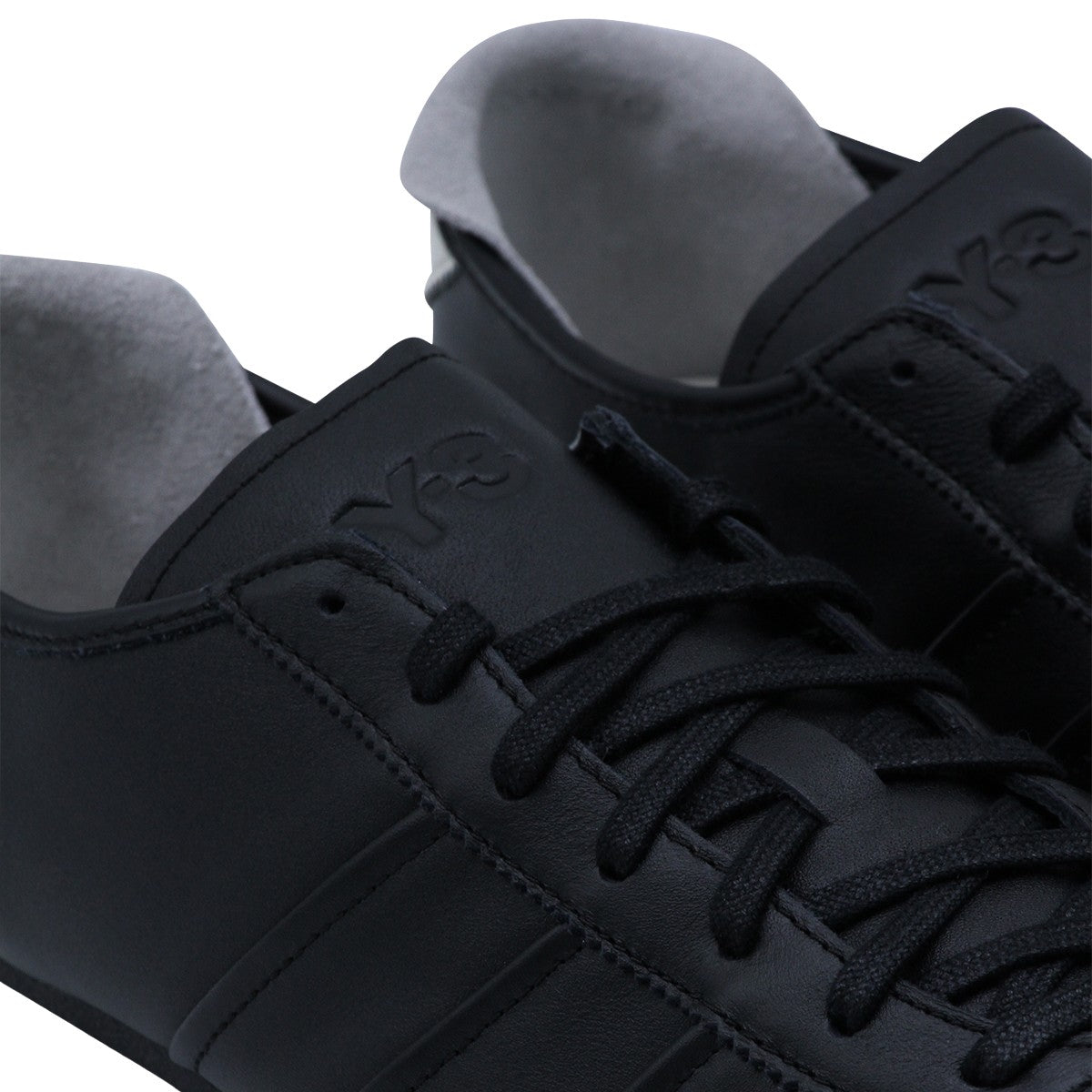 Low-top Leather Sneakers