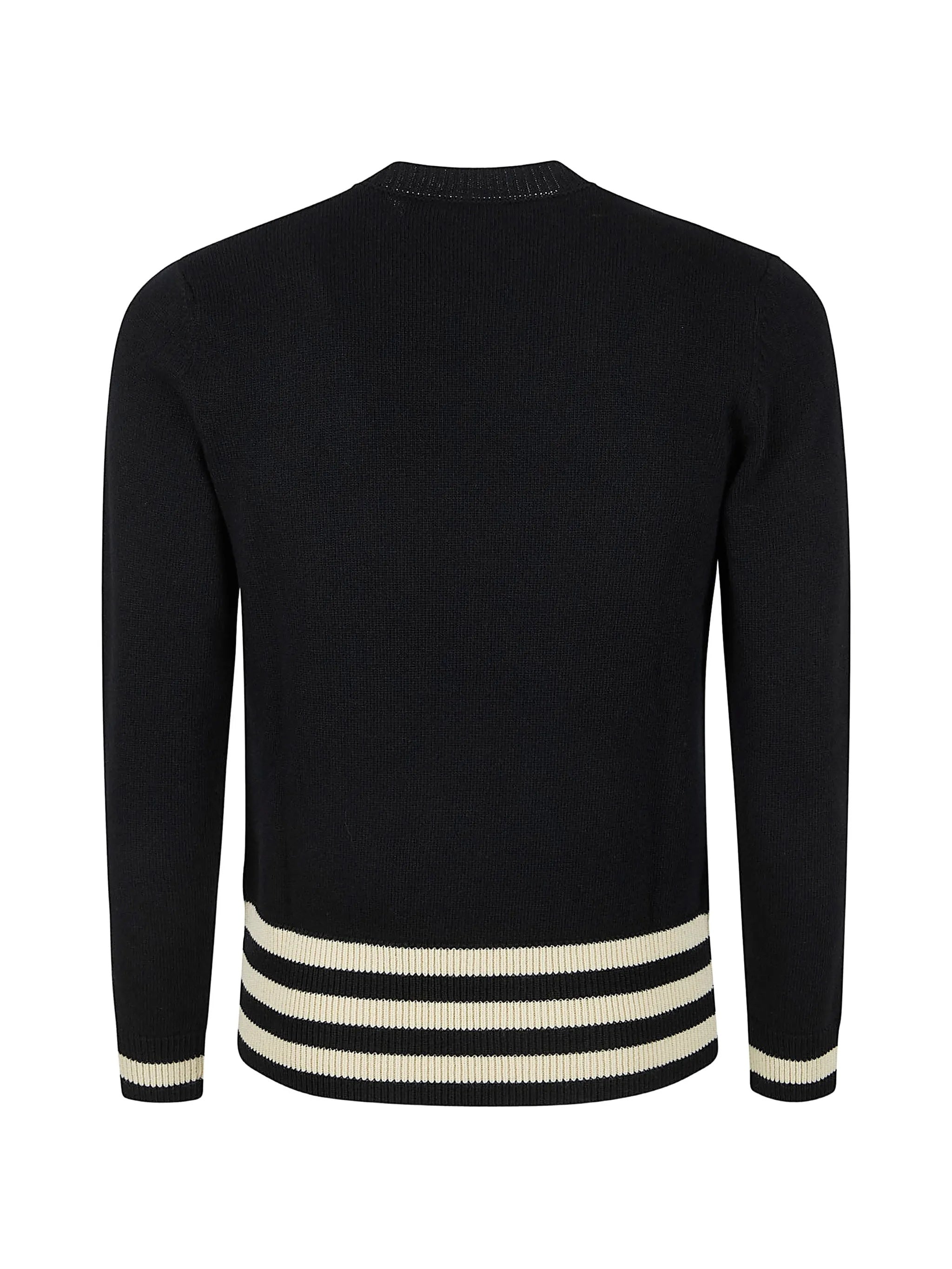 Black Star Motif Crewneck Sweater