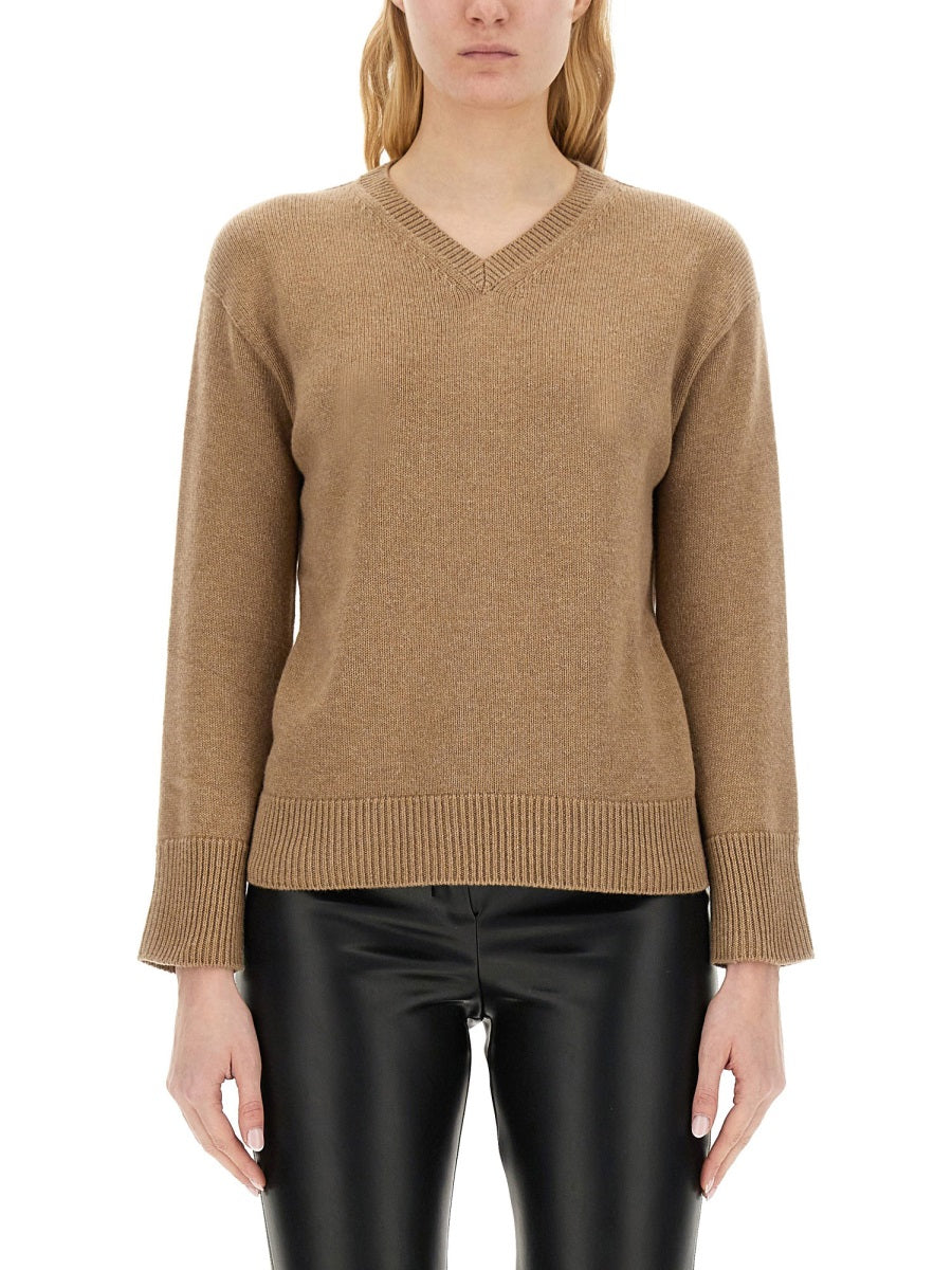 V-Neck Sweater Crafted from Premium Cashmere