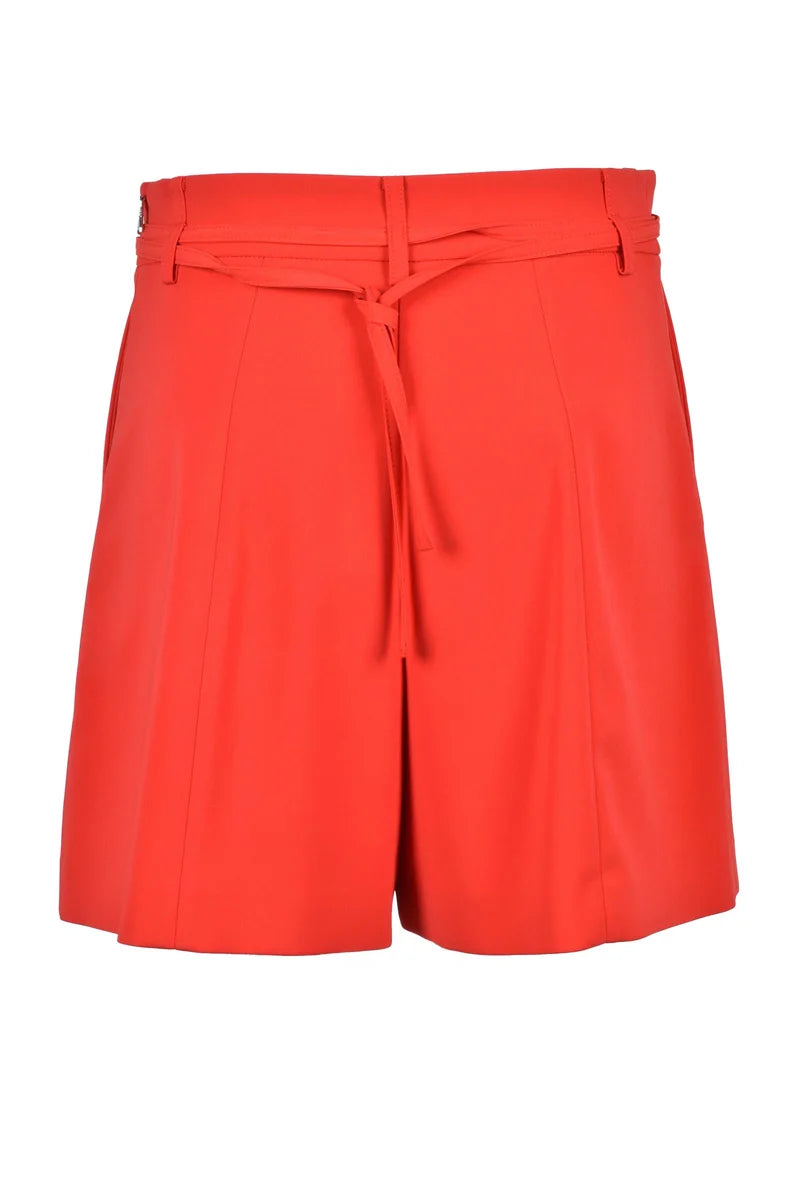 High-Waisted Shorts - Red