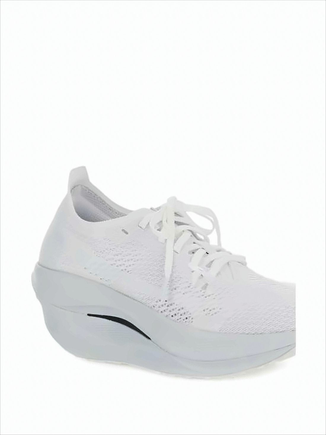 Minimalist White Sneakers with Sculpted Sole
