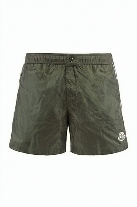 Short-Length Shorts with Tricolor Stripe