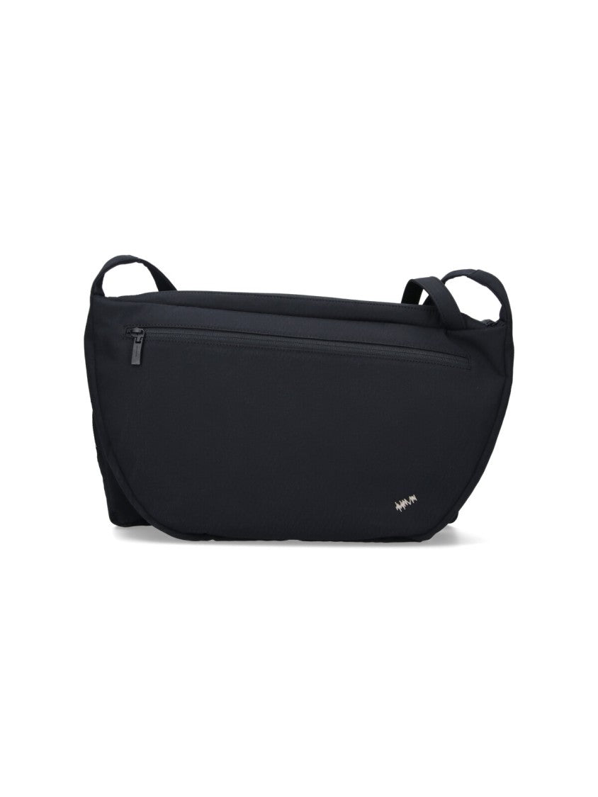 Structured Black Bag With Clean Lines