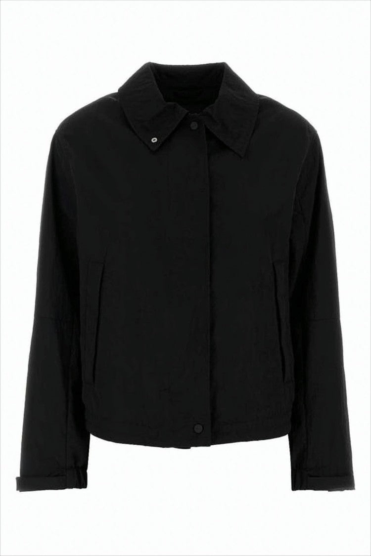 Cropped Black Jacket with Classic Collar