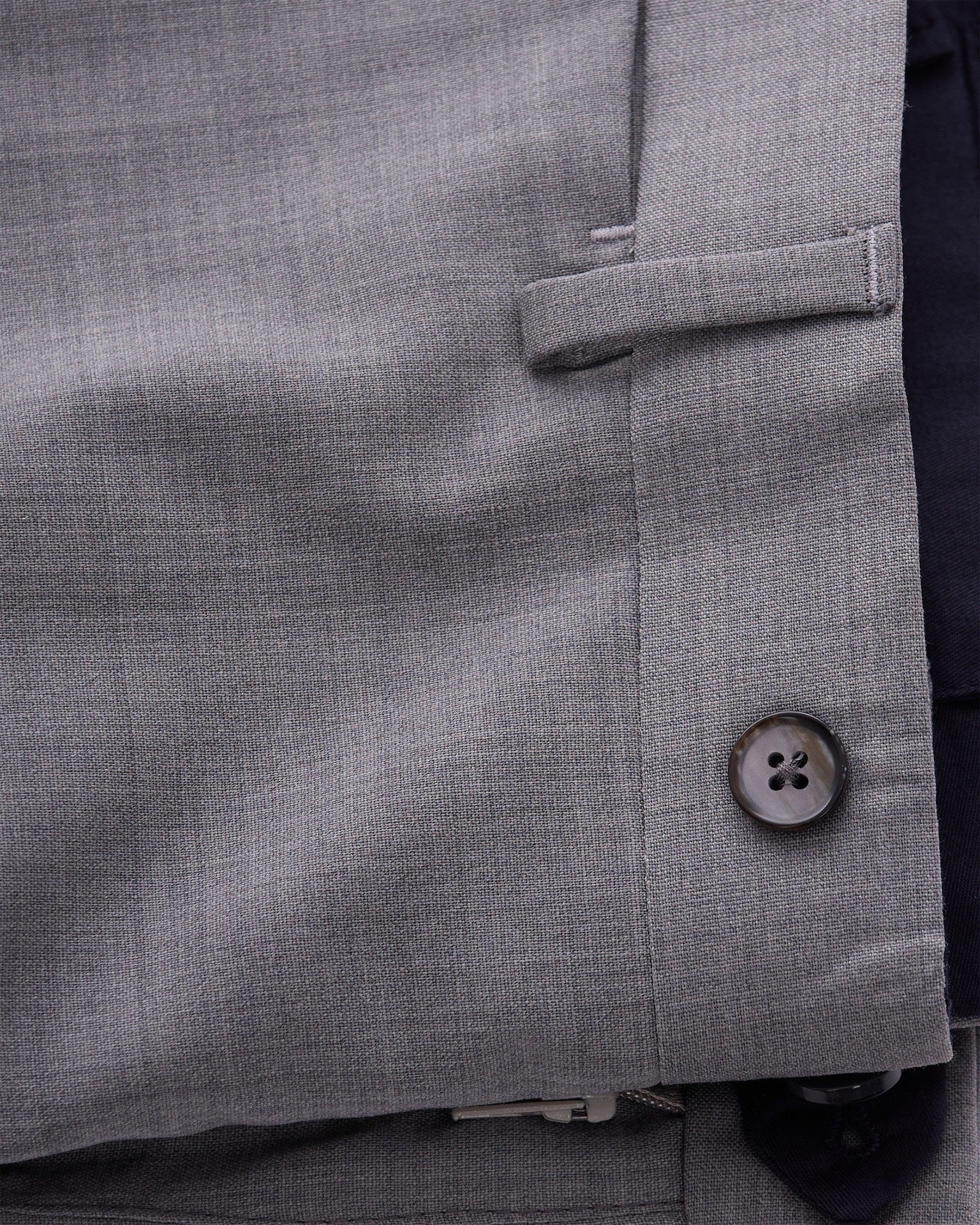 Pearl Grey Single-Breasted Suit