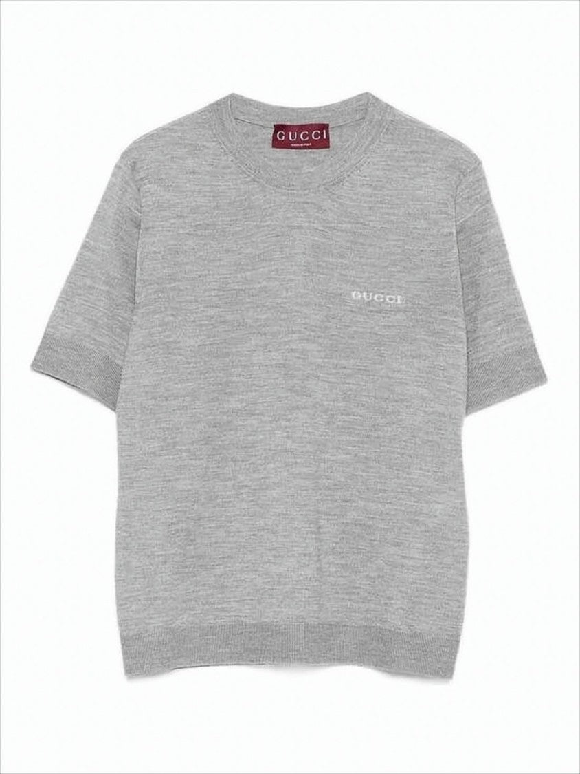 Fitted Short-Sleeved Knit Top in Cashmere