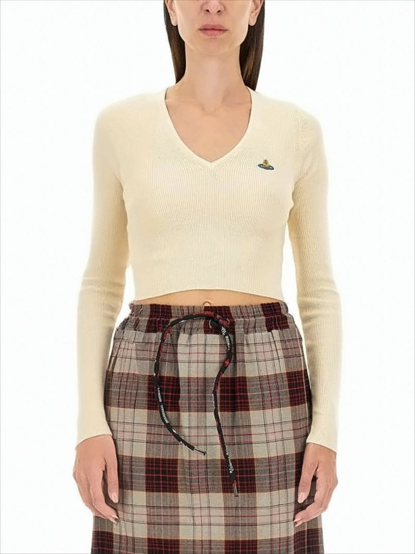 Cropped Ribbed Knit Sweater with Deep V-Neckline