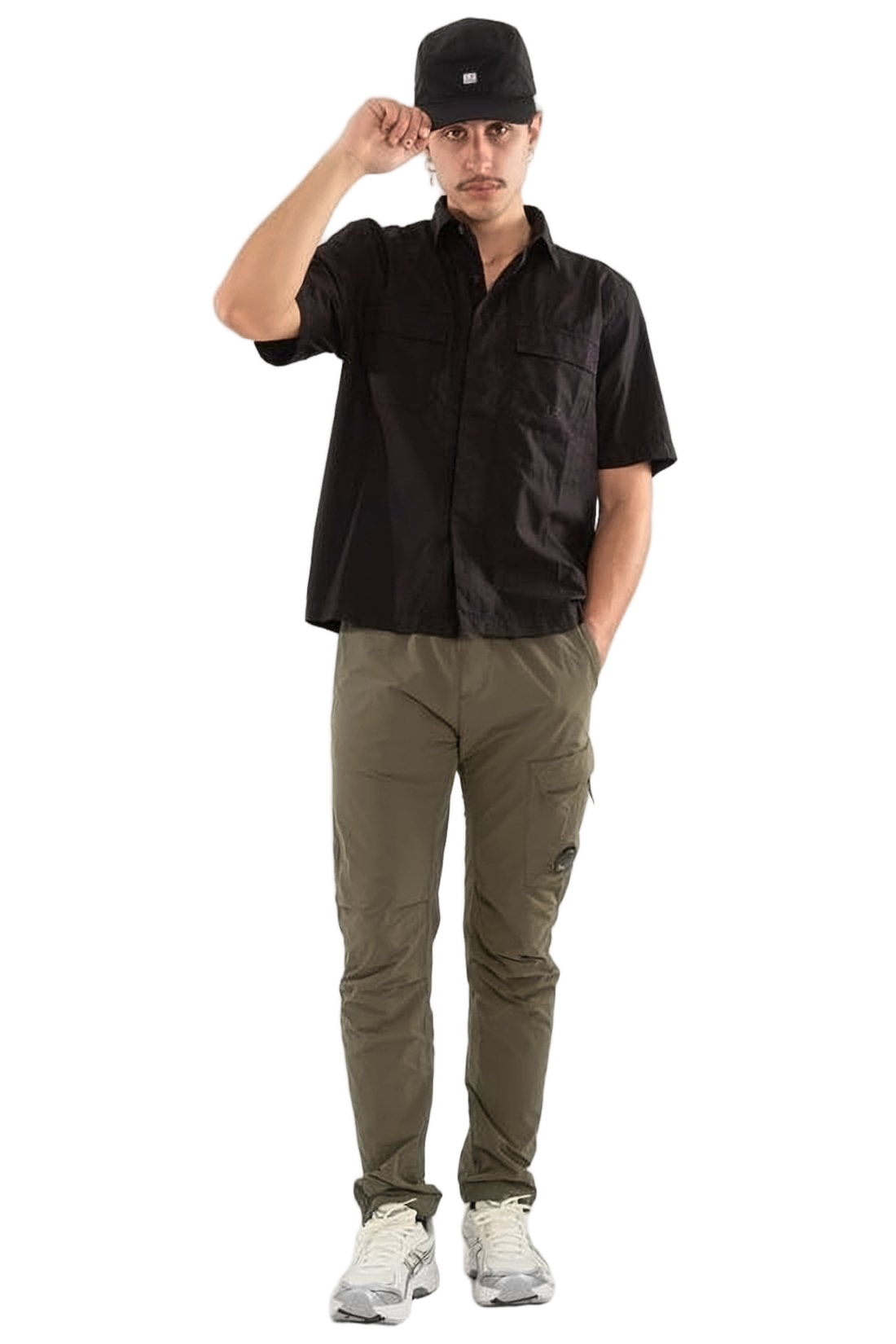 Boxy Fit Short-Sleeve Shirt with Classic Collar