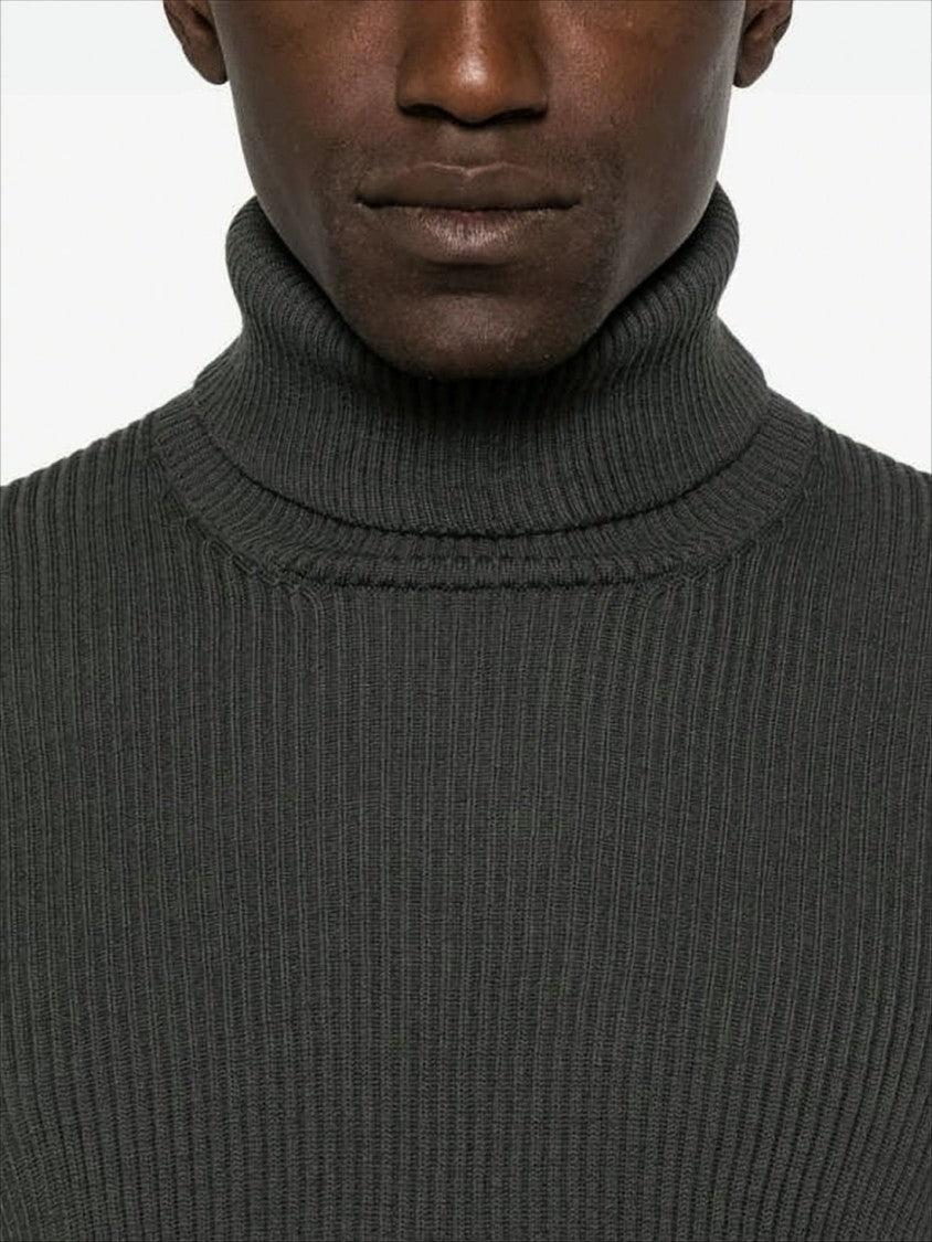 Ribbed Knit Turtleneck Sweater with Compass Logo
