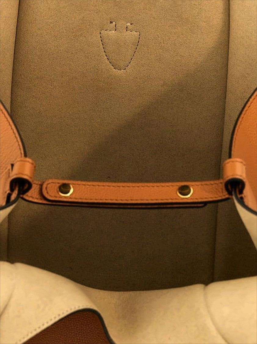 Structured Leather Shoulder Bag With Gold-Tone Buckle