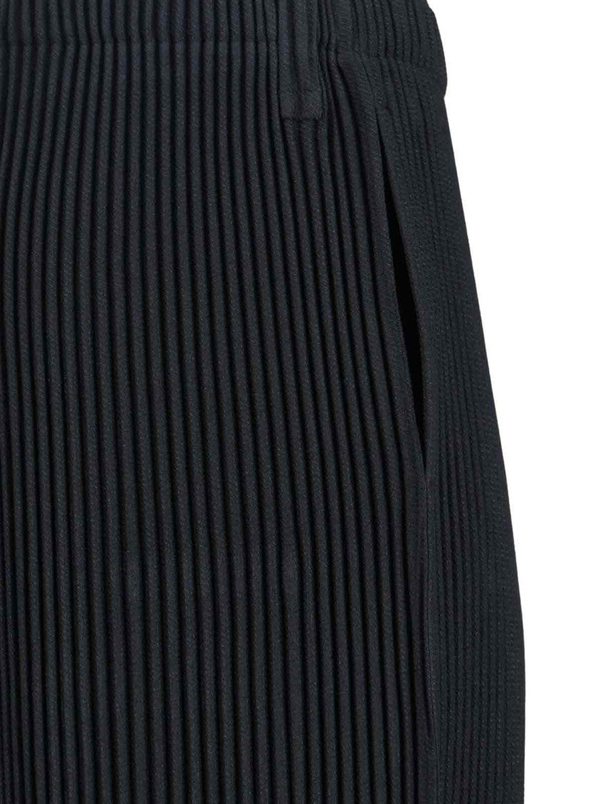 Straight-Leg Trousers With Minimalist Design And Clean Silhouette