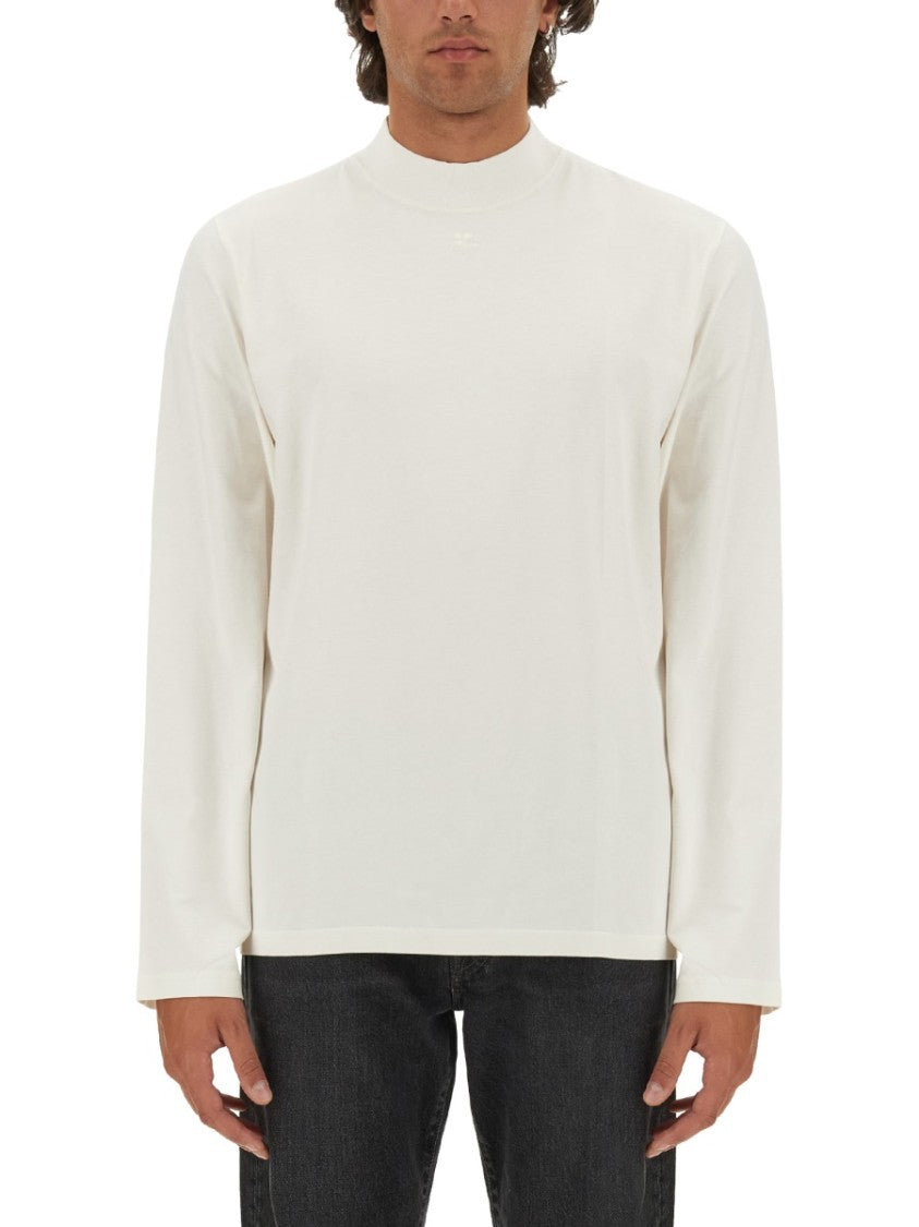 White T-Shirt With Subtle Logo Detail