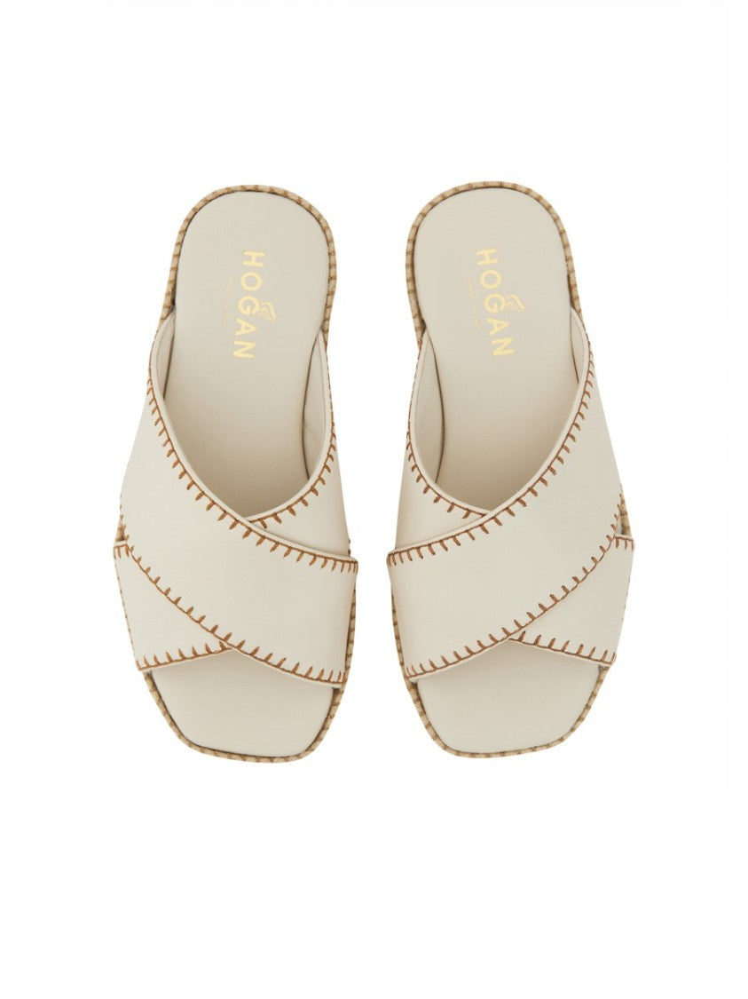 H660 Sandal