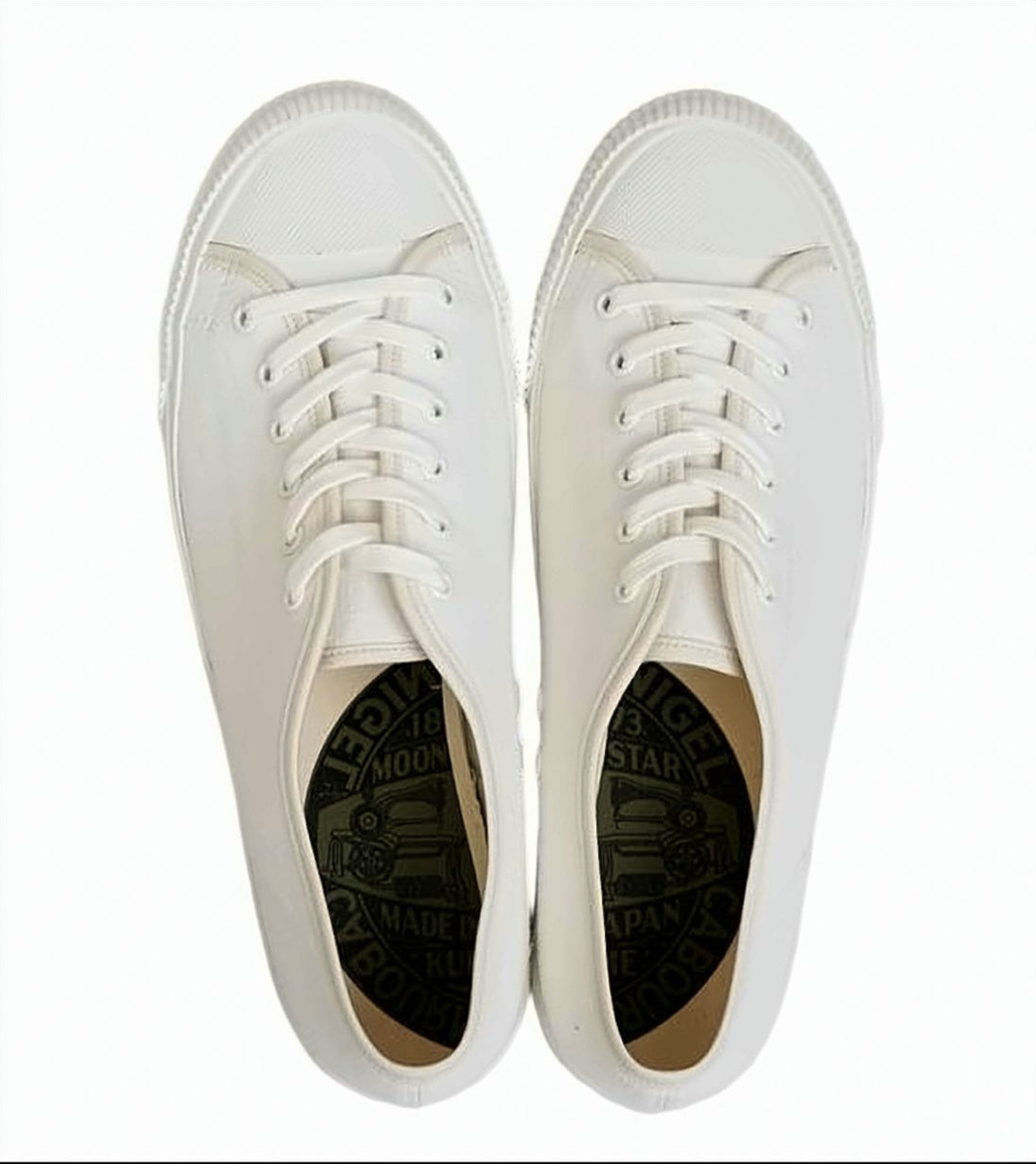 Low-Top Hemp Sneakers