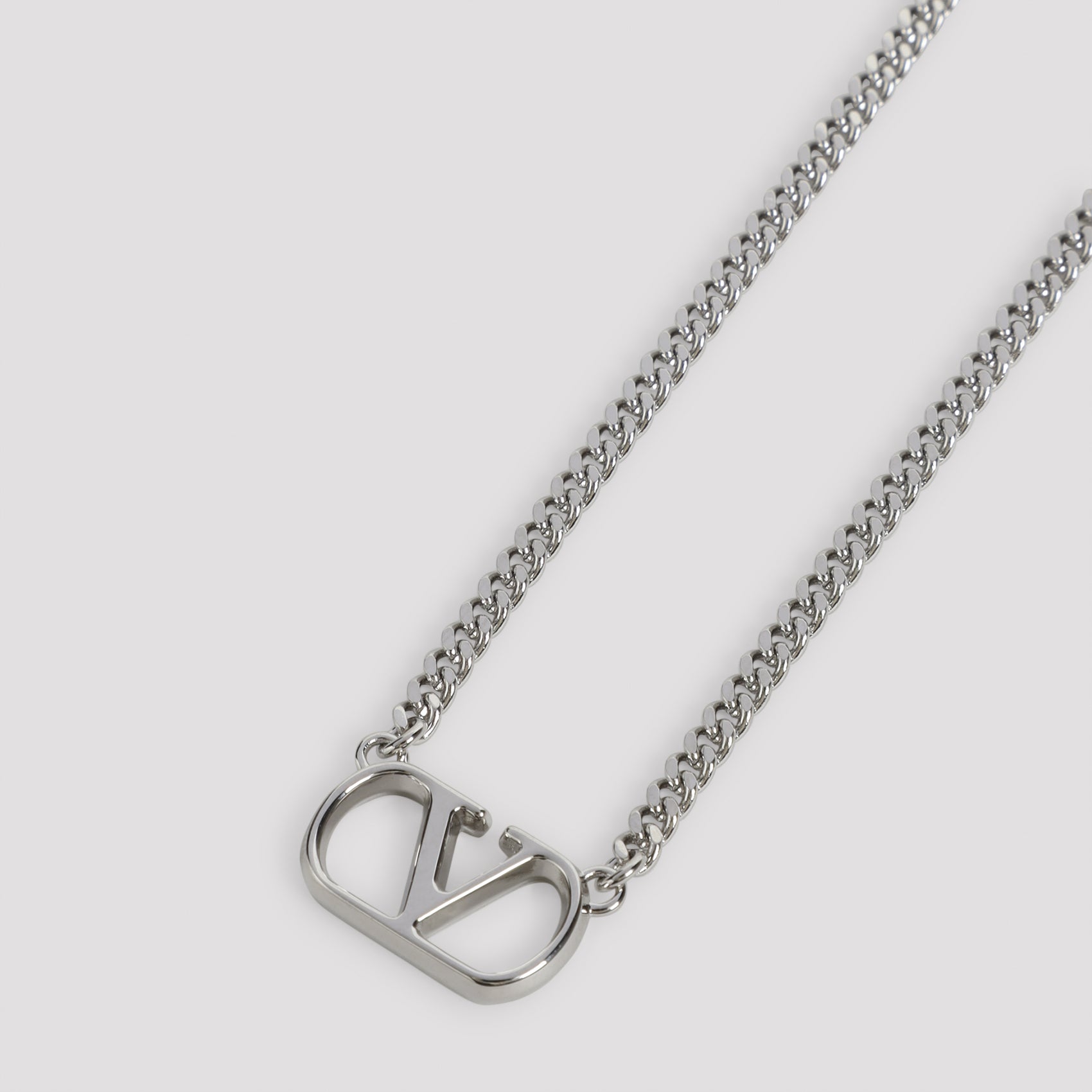 Bronze Necklace with Distinctive 'V' Pendant Design
