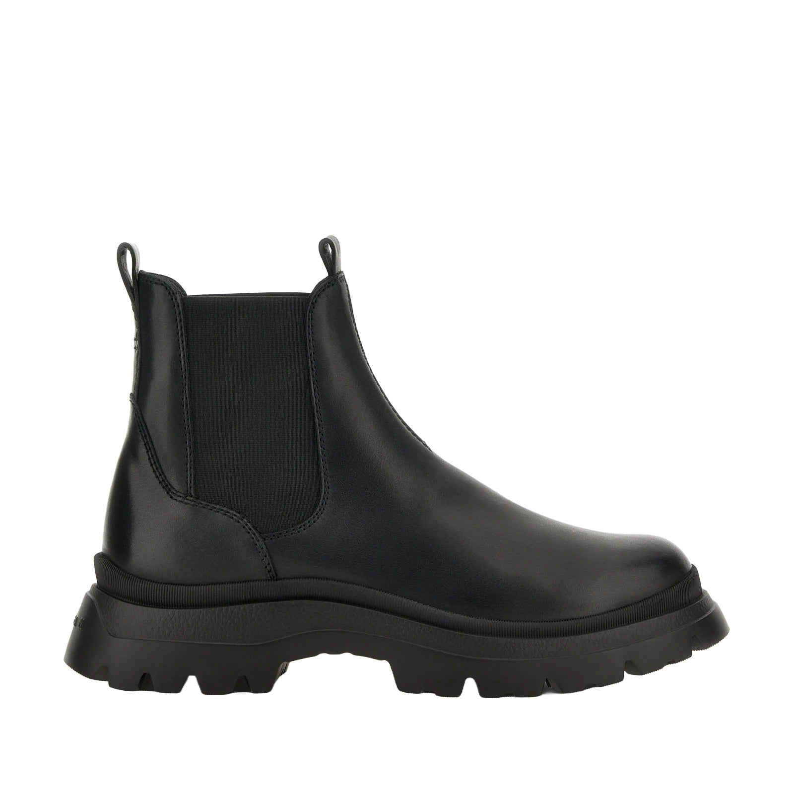 H692 Chelsea Boots With Elastic Side Panels