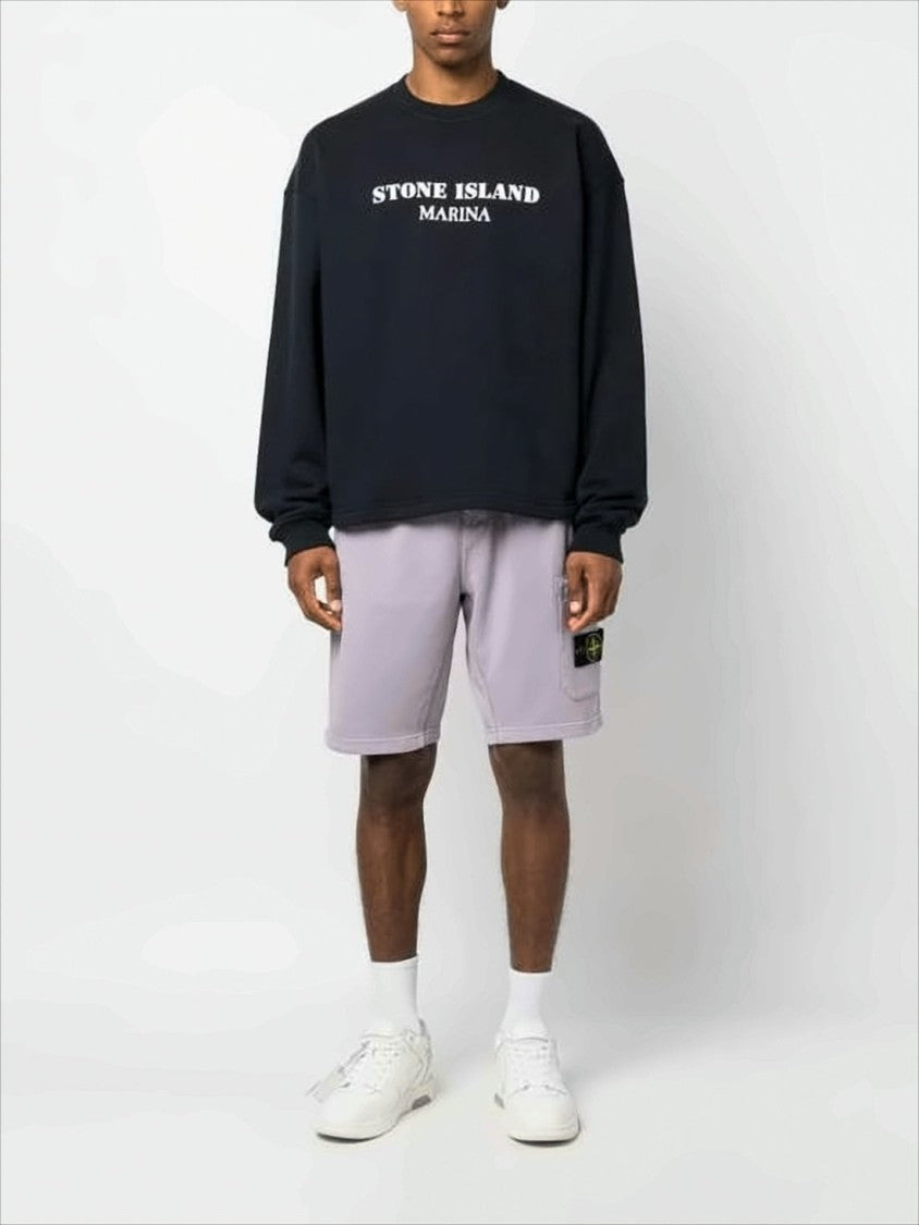 Relaxed Fit Long-Sleeve Black Sweatshirt