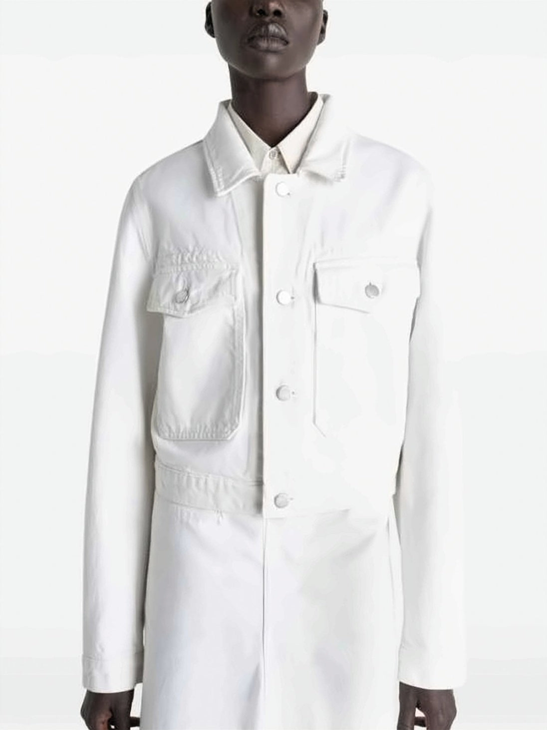 Cropped Boxy Jacket with Classic Collar
