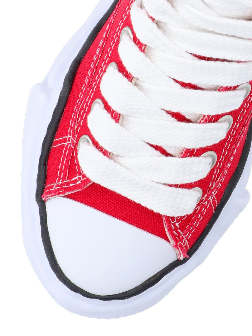 Low-Top Sneakers With Minimalistic Design