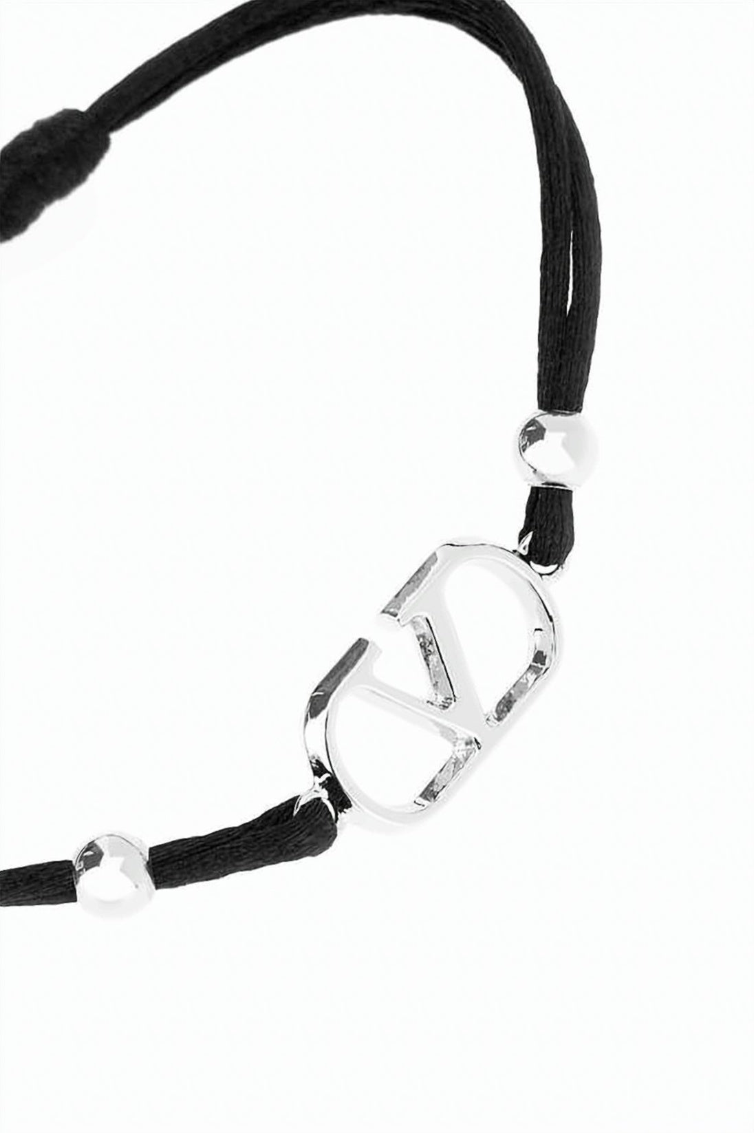 Interlocking 'V' and 'D' Design Bracelet