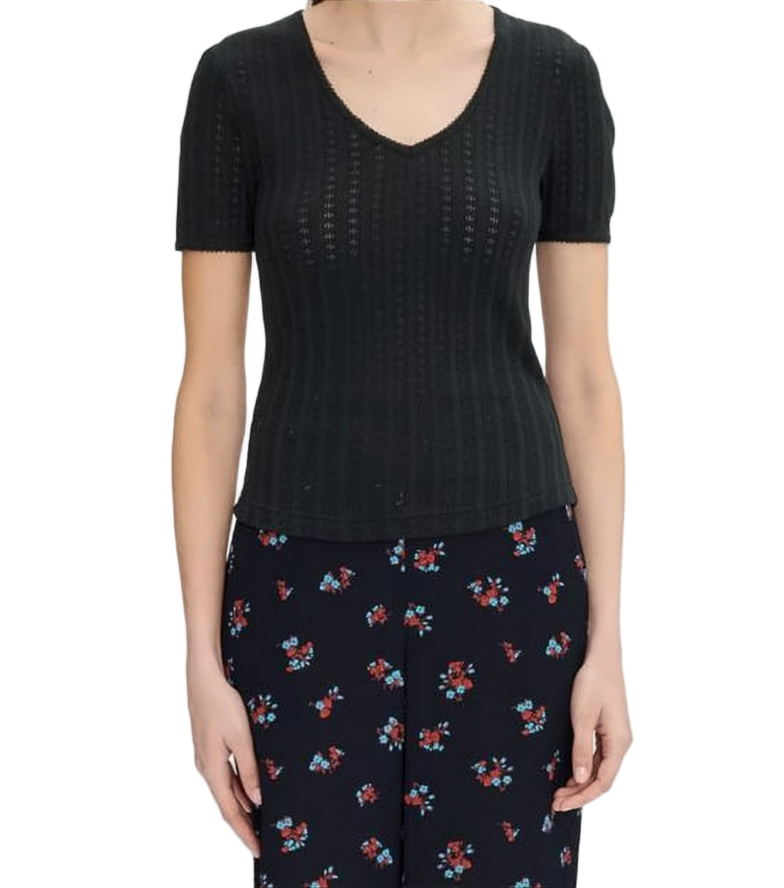 Textured V-Neck Fitted Top