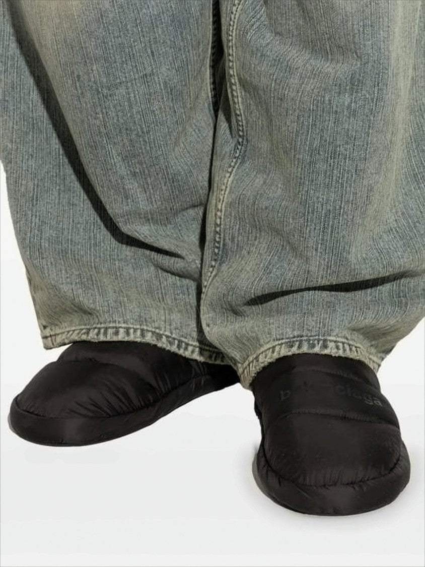 Padded Quilted Black Slippers With Soft Cushioned Upper