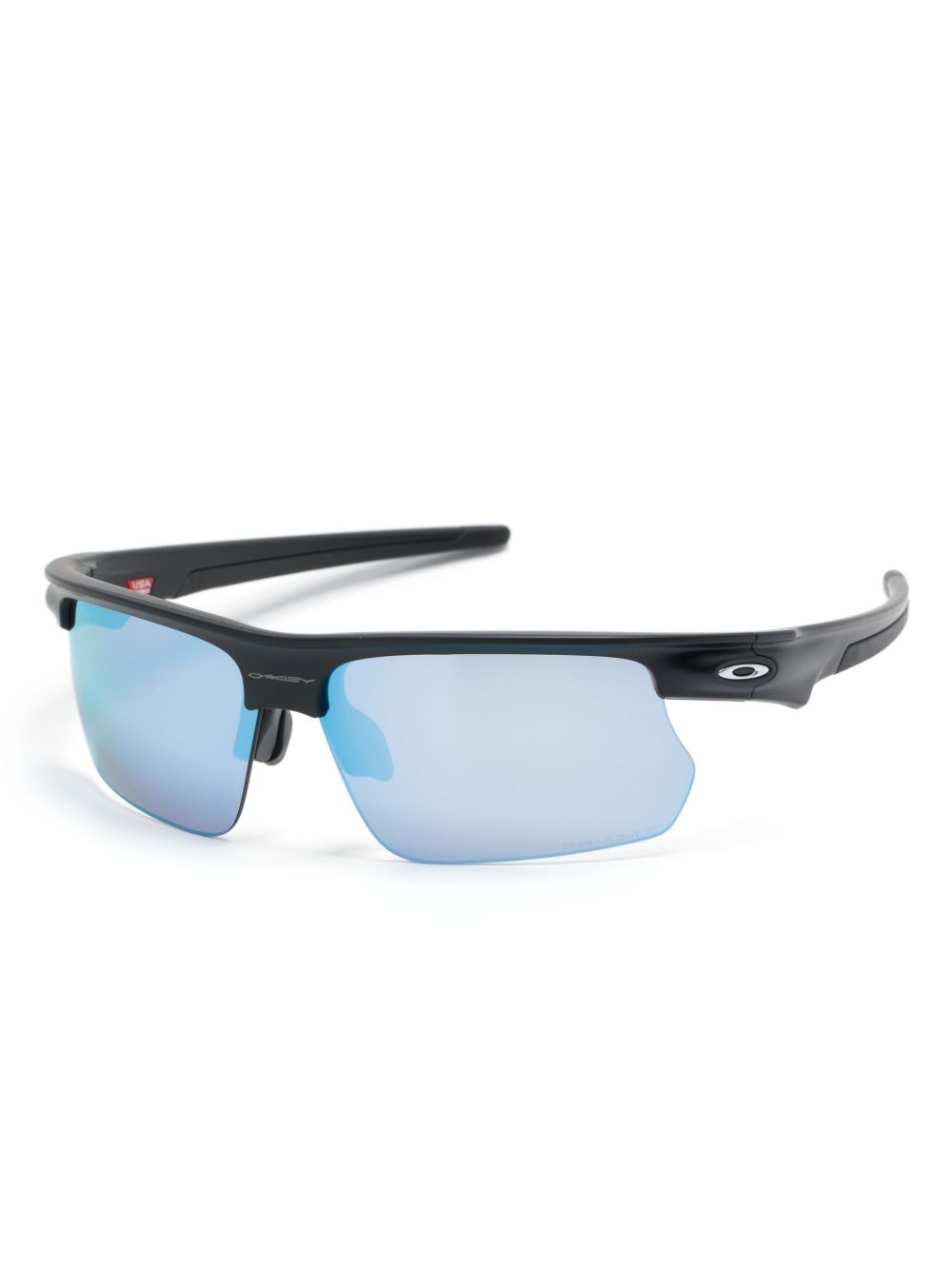 Gradient Tinted Wraparound Sunglasses With Lightweight Frame