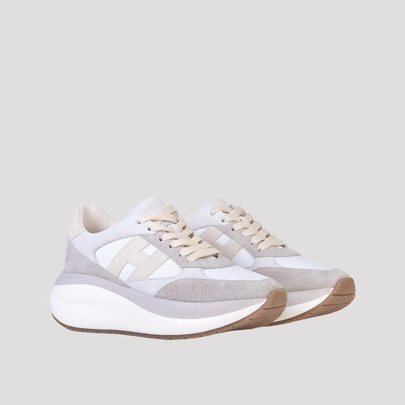 Lace-Up White Sneakers With Iconic 'H' Detail
