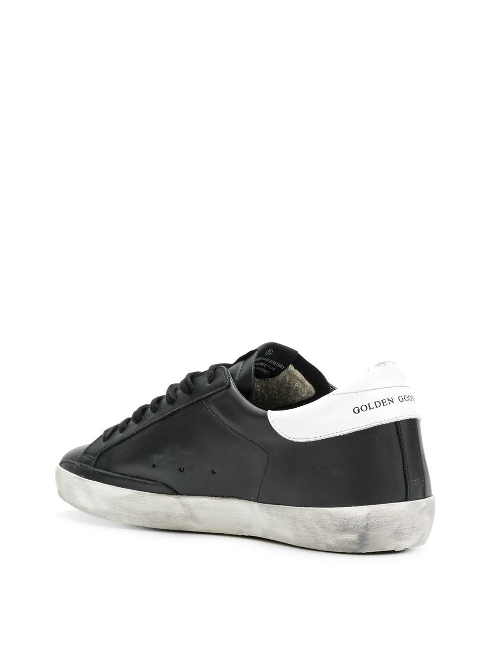 Low-Top Sneakers with Vintage-Inspired Design