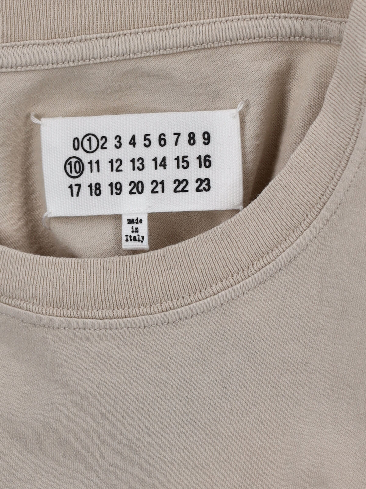 "Numeric" T-Shirt – Cream