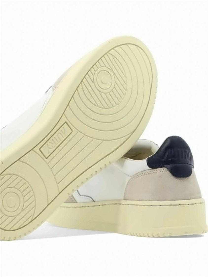 Low-Top White Leather Sneakers With Beige Suede Overlays