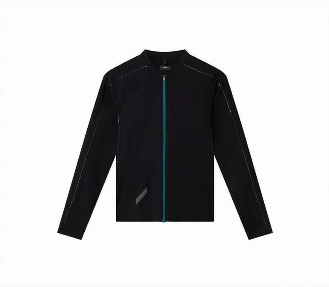 Fitted Long-Sleeve Running Top with Zipper
