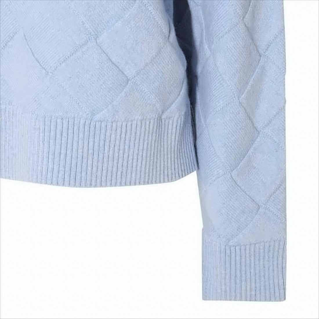 Textured Quilted Knit Sweater With Ribbed Hem