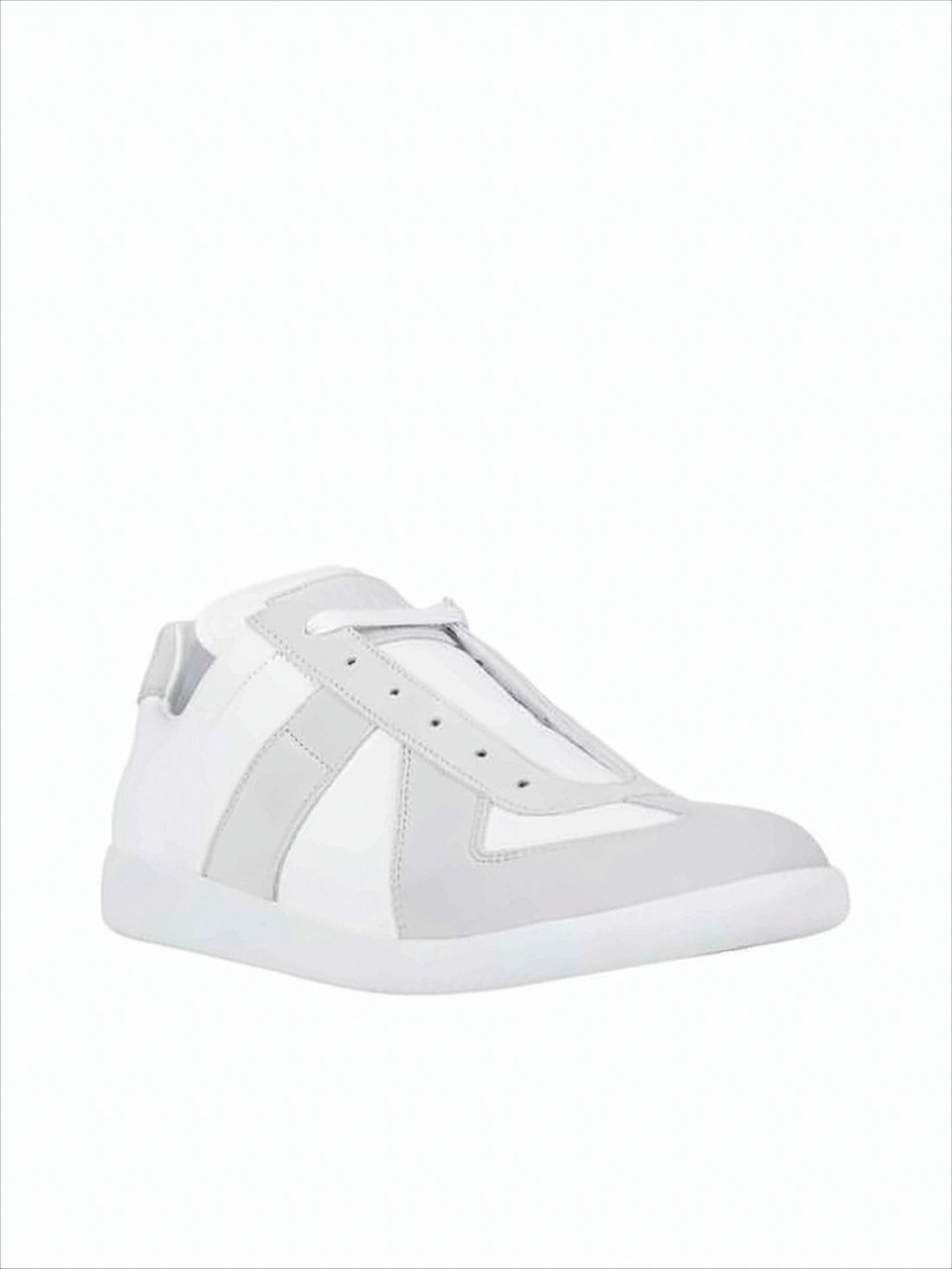 Minimalist White Low-Top Sneakers with Suede