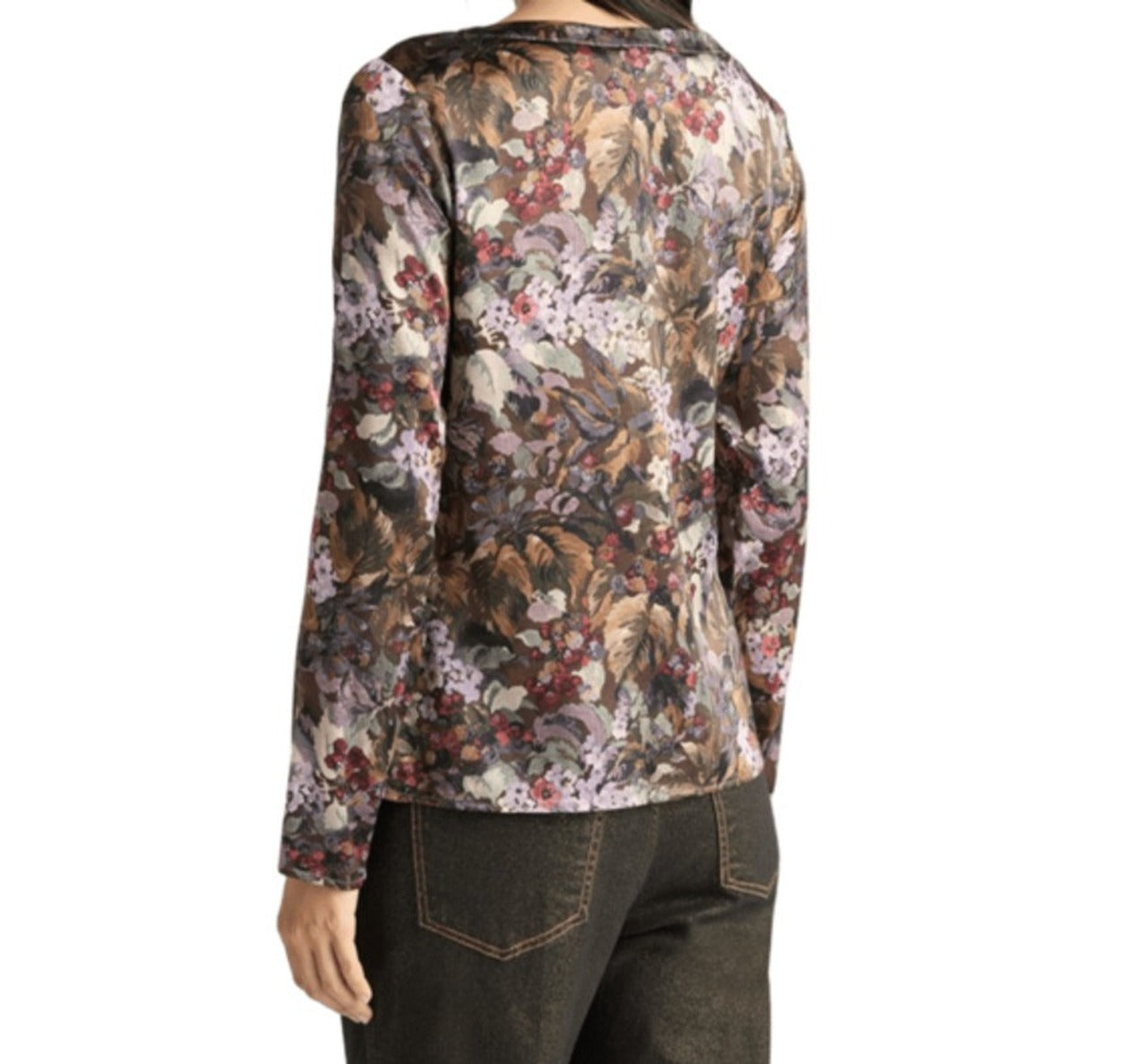 Fitted Floral Print Shirt With Round Neckline