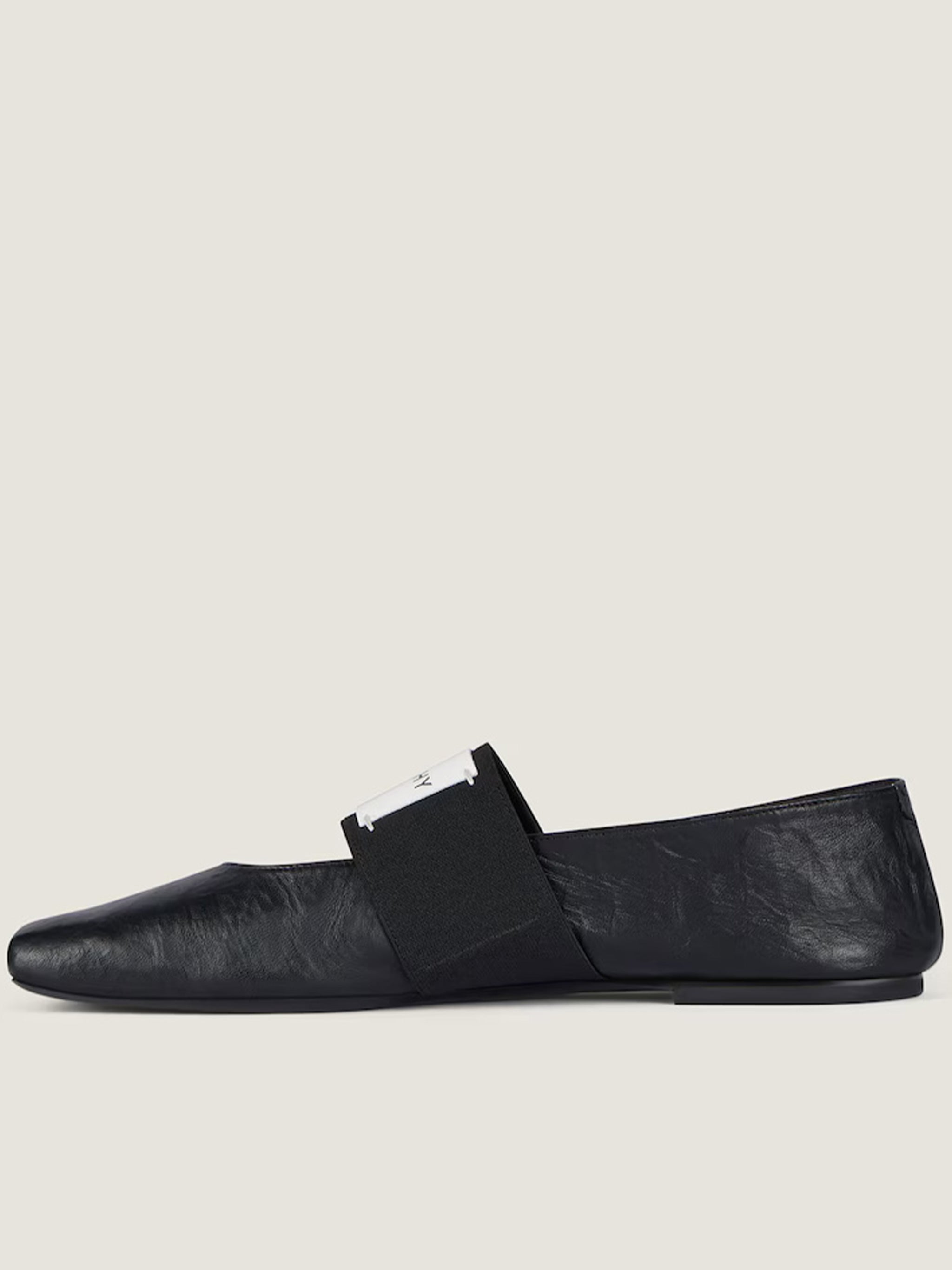 Ballerina Pointed Toe Black Lambskin Flats