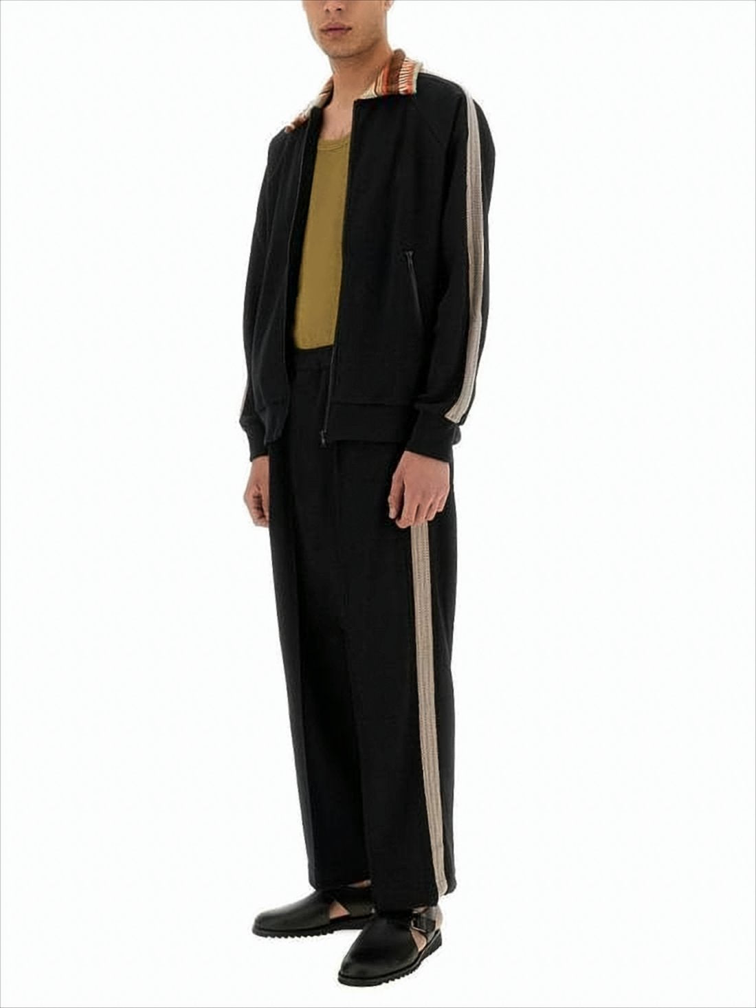Relaxed Fit Jogging Trousers with Contrast Stripe