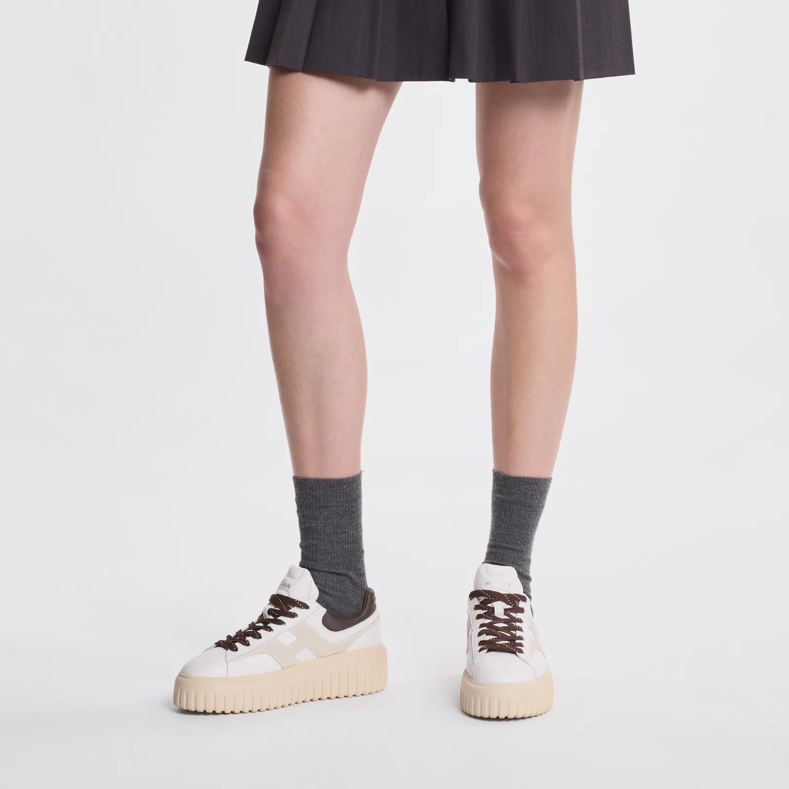 Lace-Up Platform Shoes With H-Stripe Design