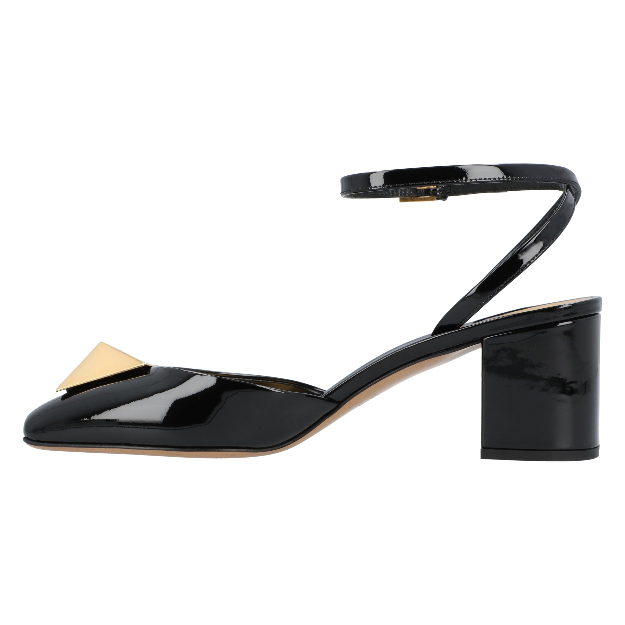 One Stud Pump Black