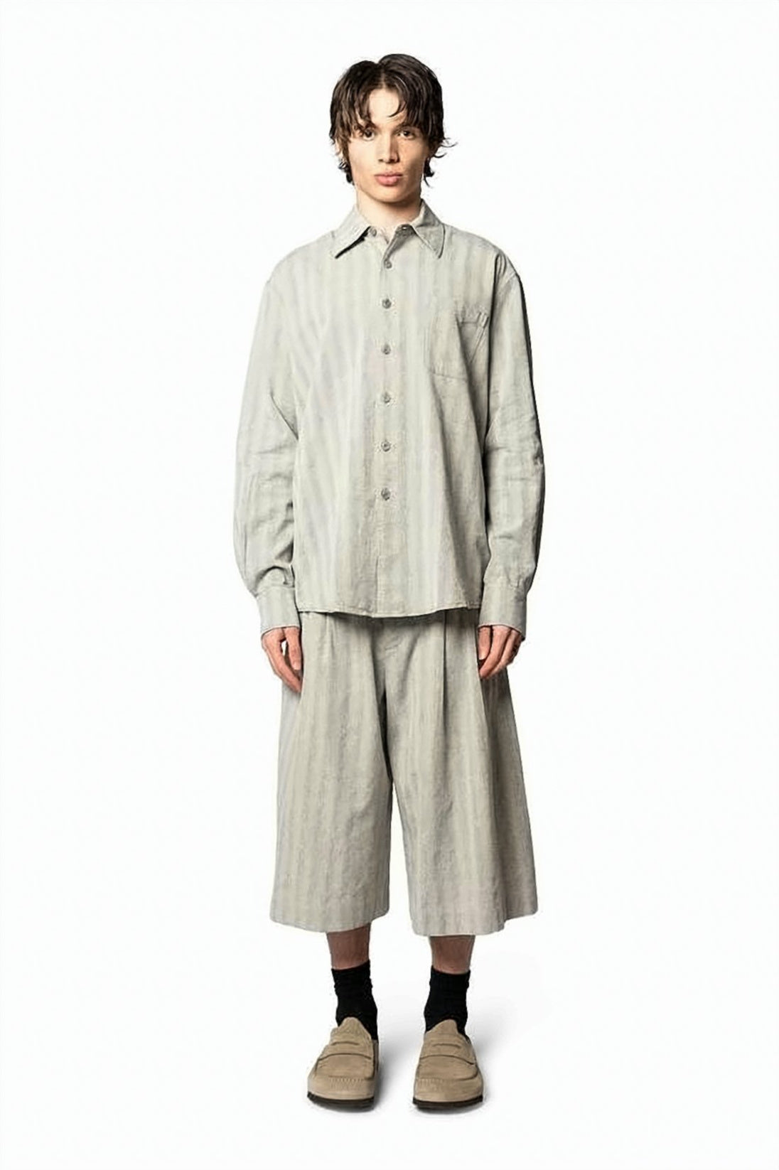 Long-Sleeve Relaxed Fit Shirt with Textured Pattern