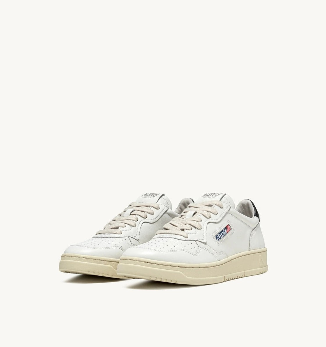 Low-Top Sneakers With Padded Collar And Contrast Details