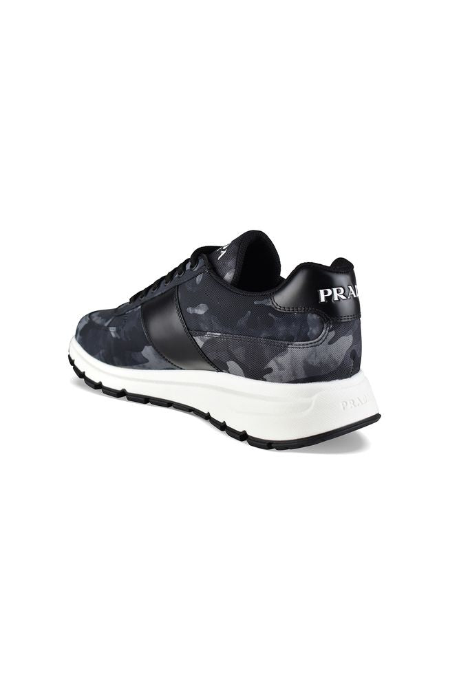 Prax Sneakers