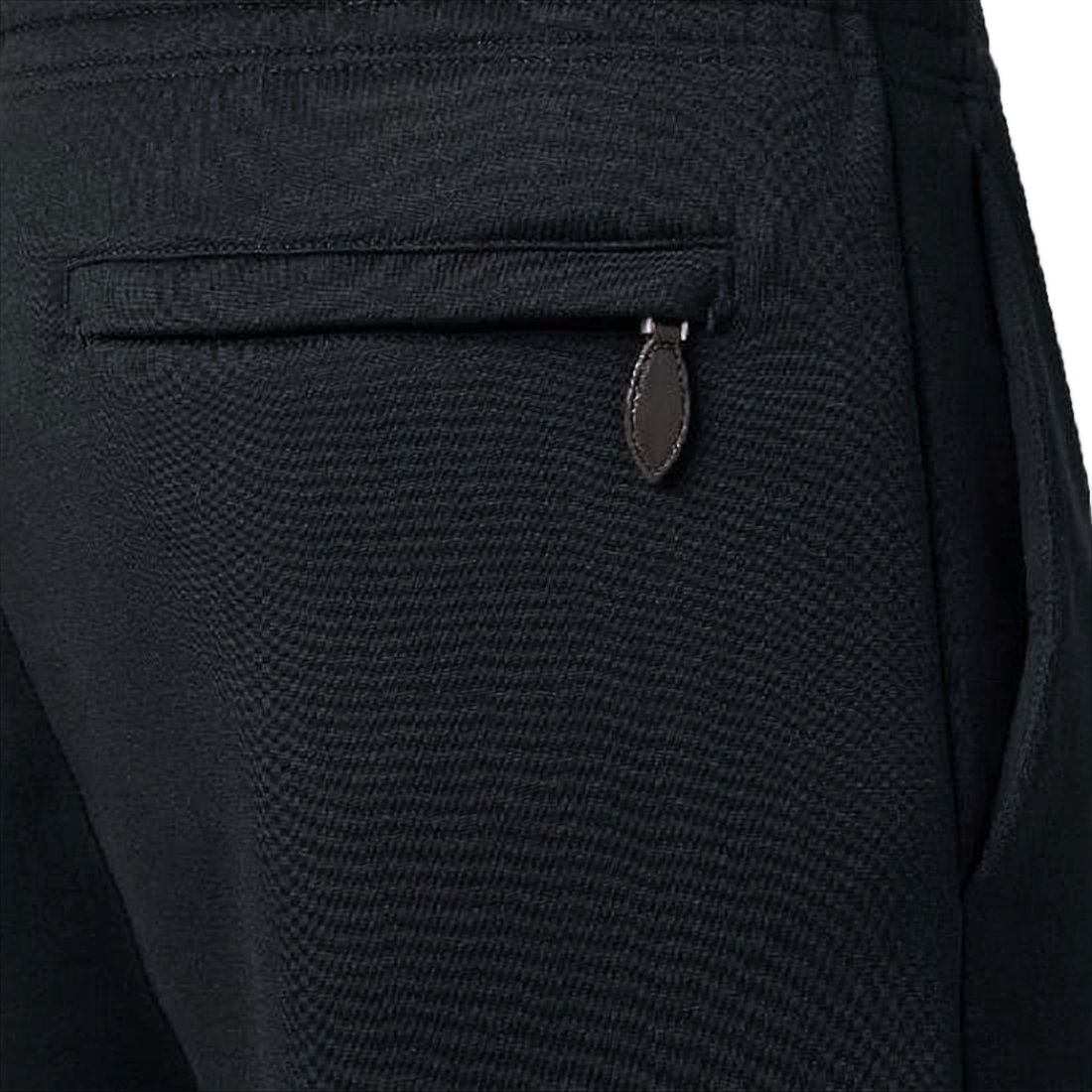 Tailored Black Jogger Pants with Stylish Pleats