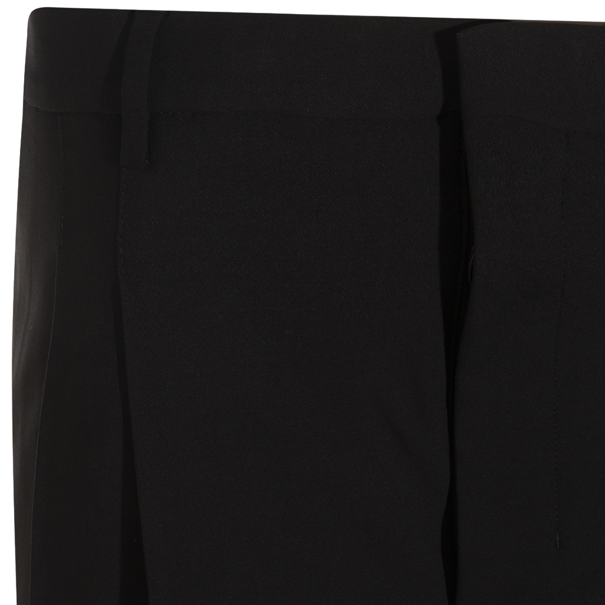 Tailored Black Shorts with Structured Waistband
