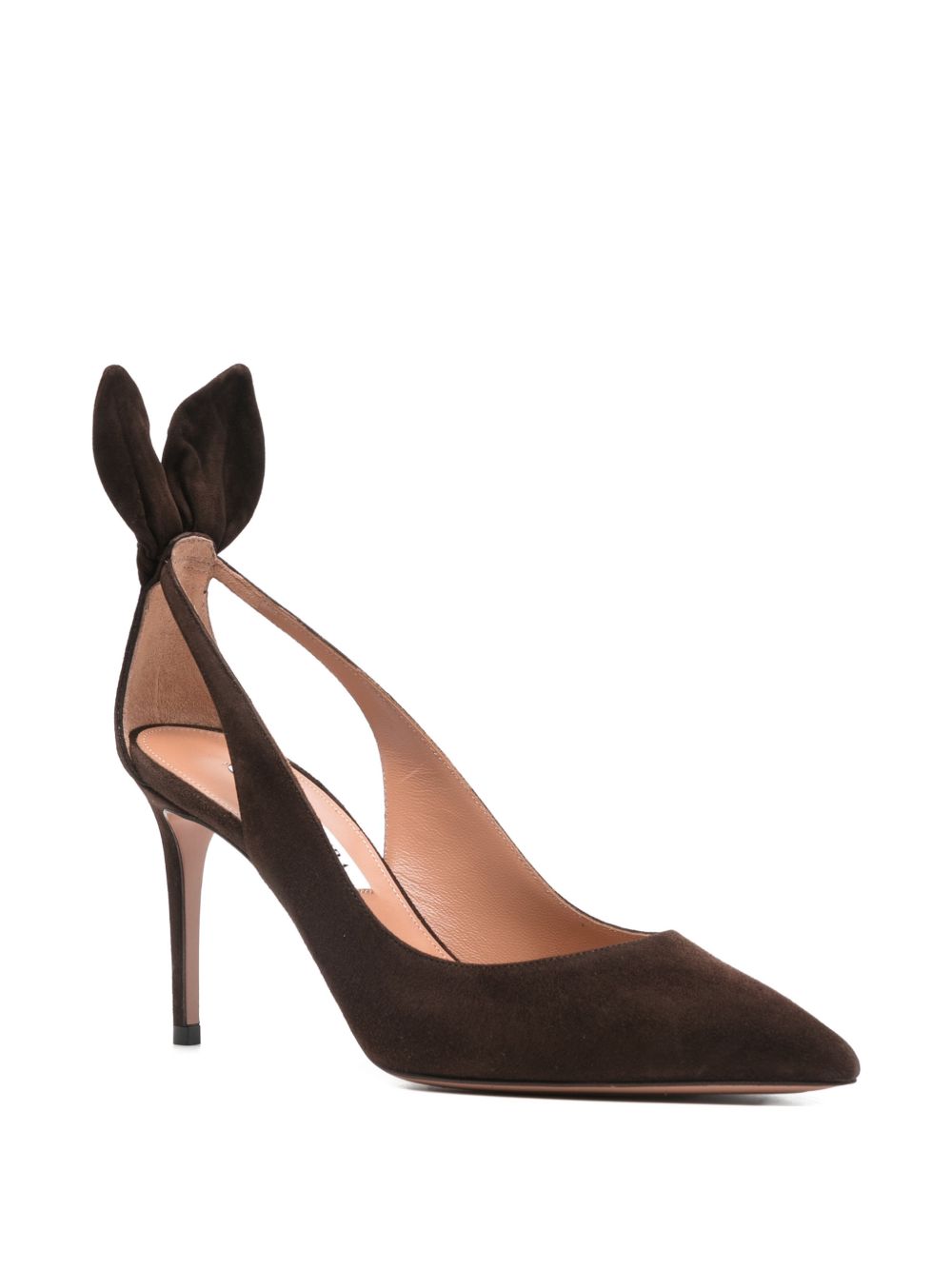 Pointed-Toe Pump With Cutout Design
