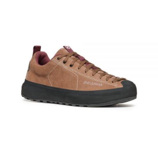 Low-Top Suede Sneakers With Durable Rubber Sole